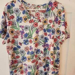 Floral scrub top stretch fabric